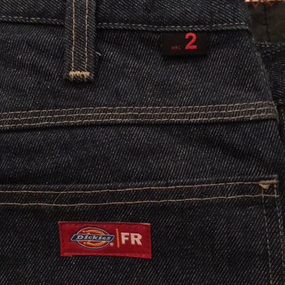 NWT! FR Dickies 5-pocket relaxed carpenter jeans. - Picture 2 of 3